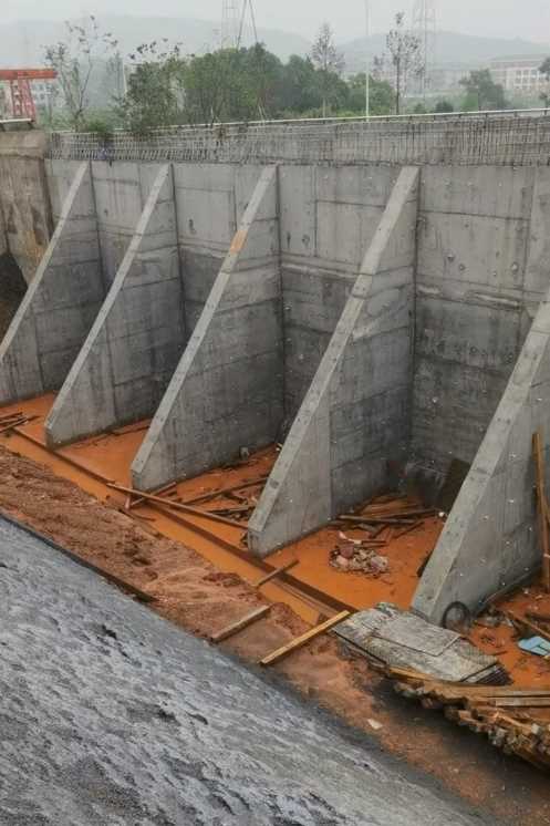 连云港连云区锚杆式挡土墙